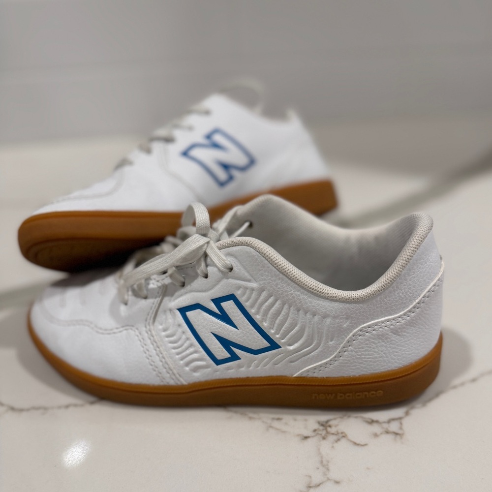 New Balance Youth Audazo V5+ Indoor Control Soccer Shoes 1Y